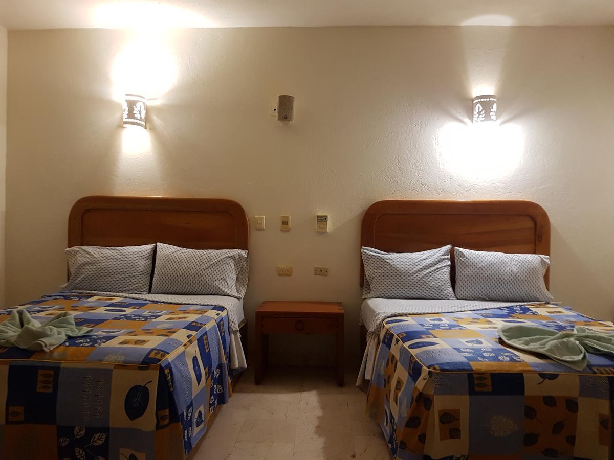 Hotel Kootznoowoo Пуэрто-Эскондидо Экстерьер фото